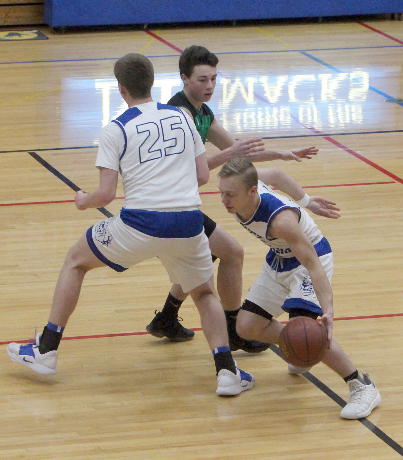 Eau Claire Regis at McDonell boys basketball 2-13-19